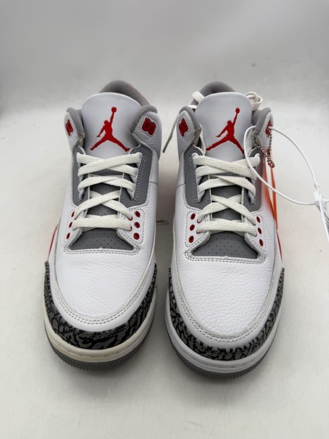 Air Jordan 3 OG 'Fire Red' (2022)
