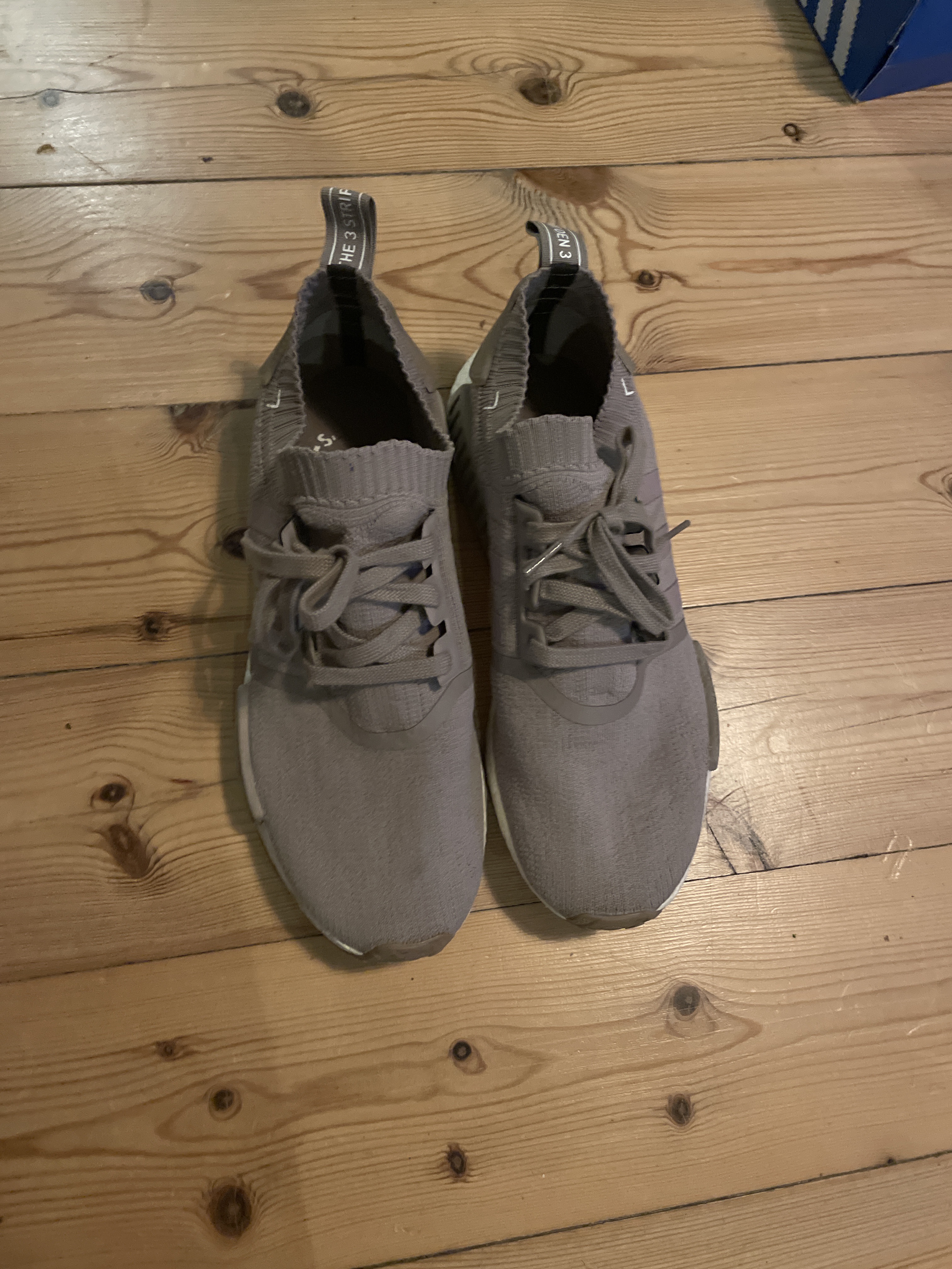 Adidas NMD R1 French Beige photo 3