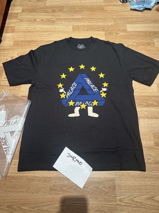 Palace Missing EU T-Shirt Black (SS23)