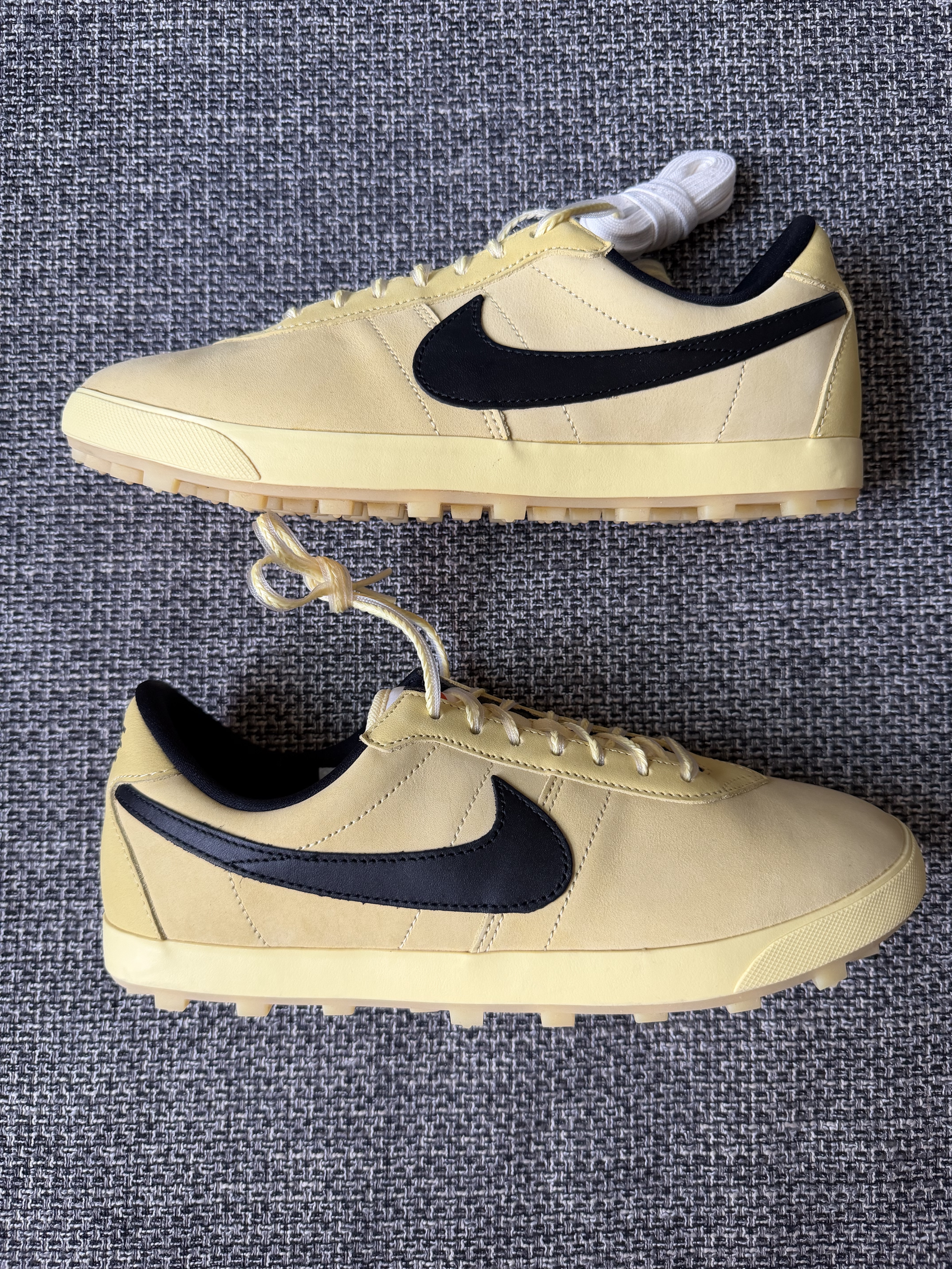 Nike Astrograbber QS 'Soft Yellow' (2025) photo 2