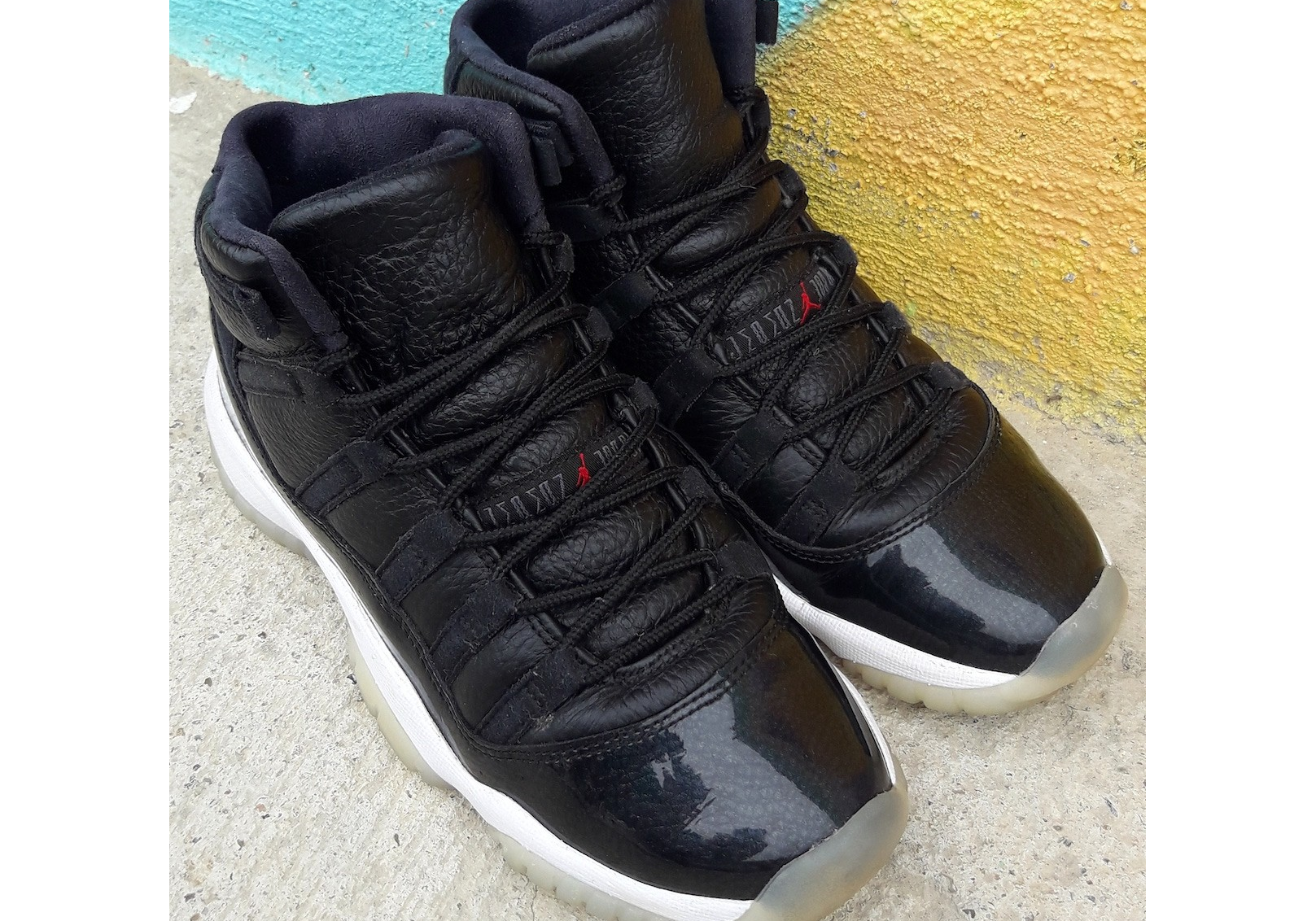 Air Jordan XI 11 Retro 72-10 (GS) photo 2