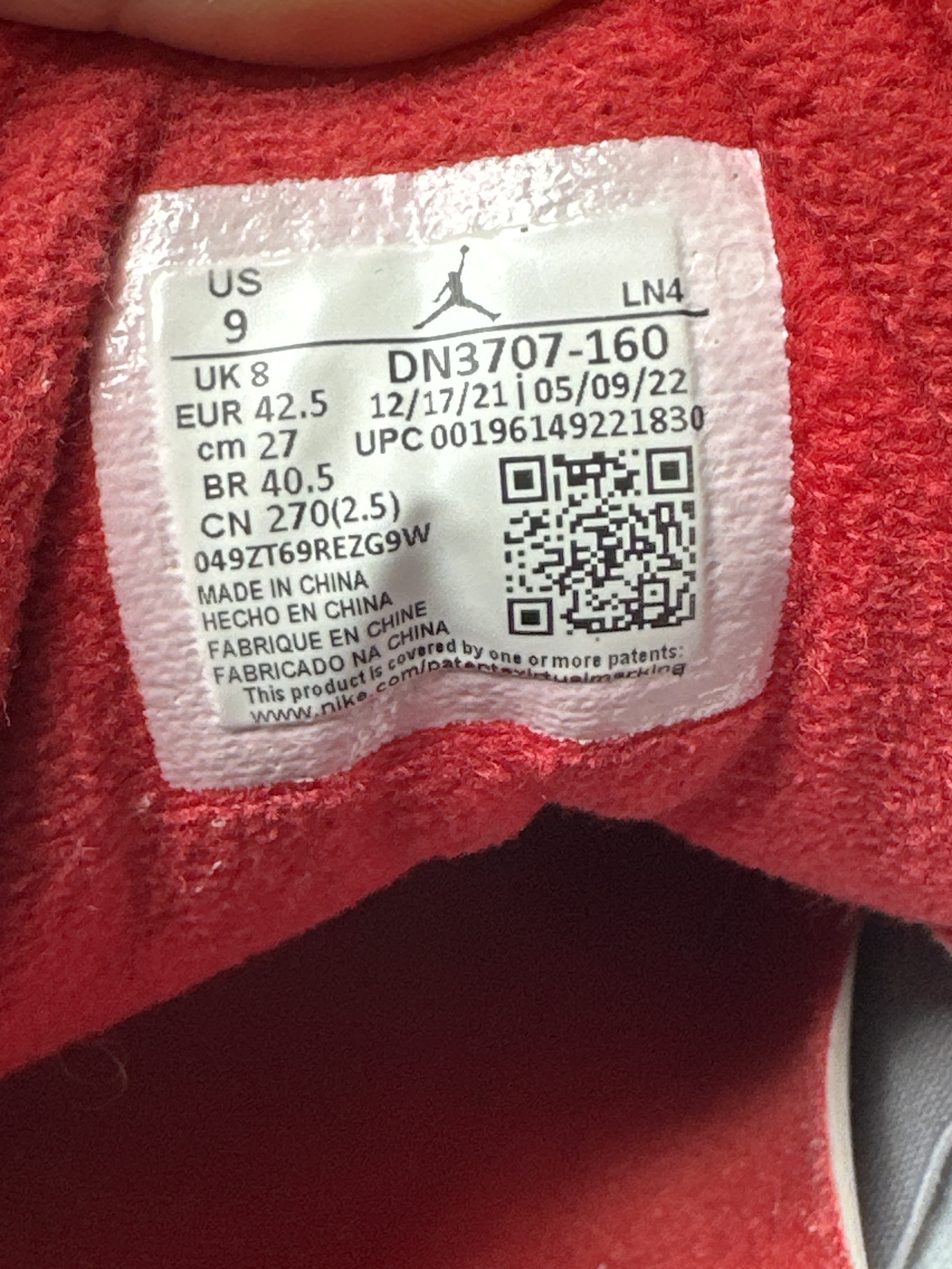 Air Jordan 3 OG 'Fire Red' (2022) photo 6