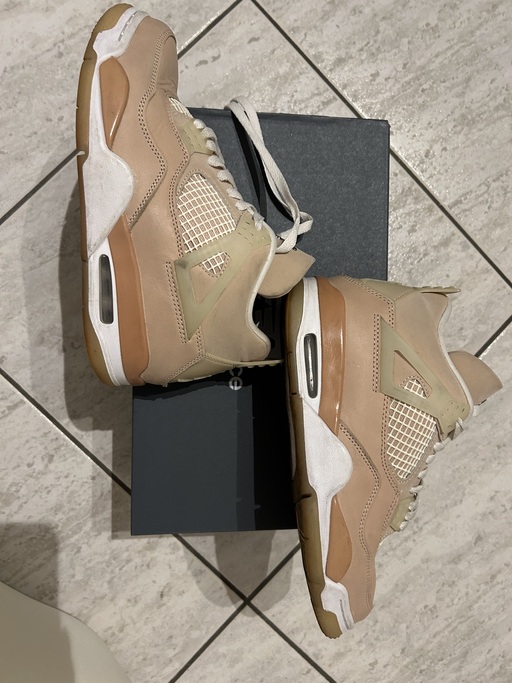 Air Jordan 4 Retro WMNS 'Shimmer' (2021)