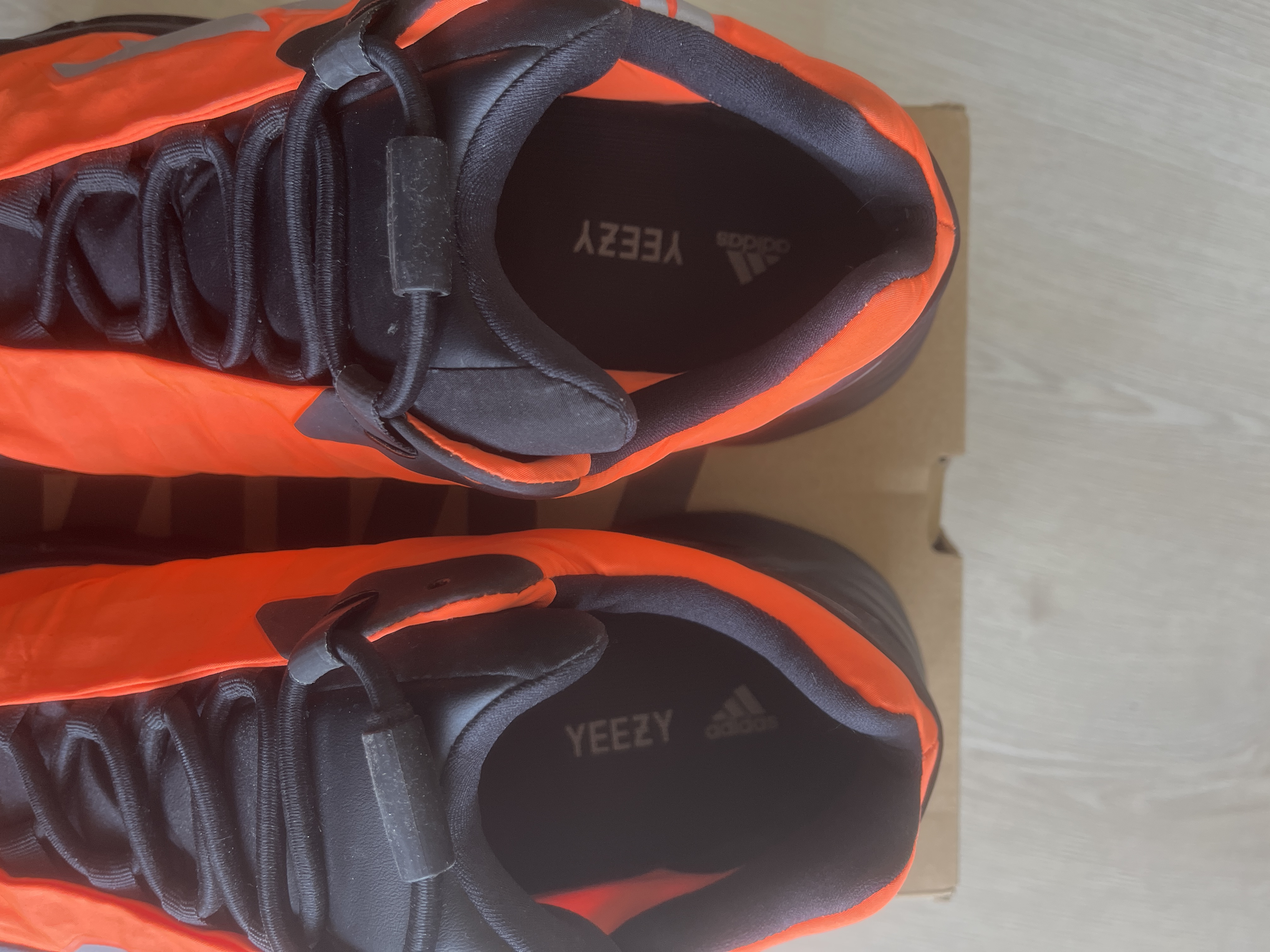 Yeezy Boost 700 MNVN Orange (2020) photo 9