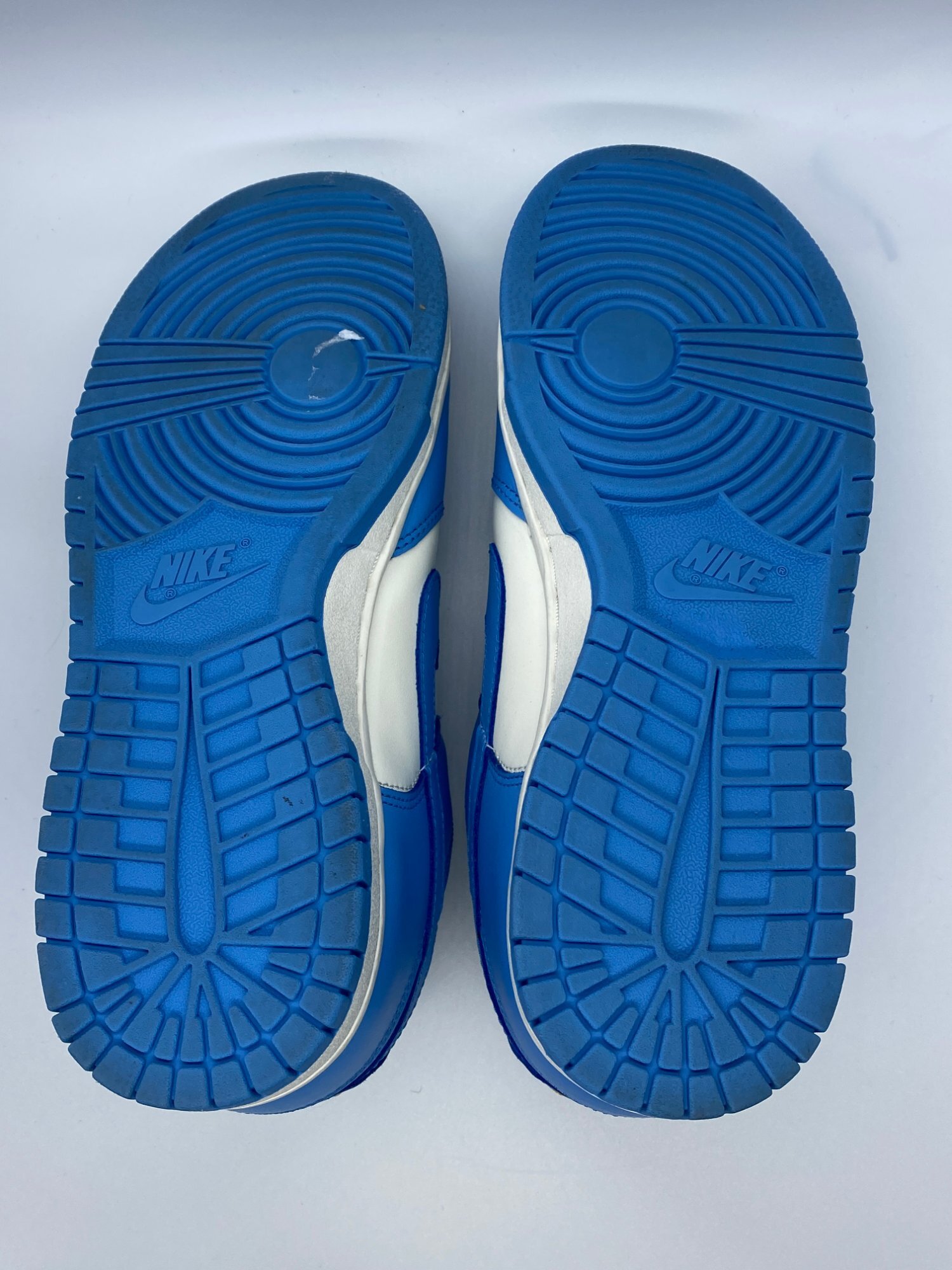Nike Dunk Low WMNS 'Coast UCLA' (2021) photo 5