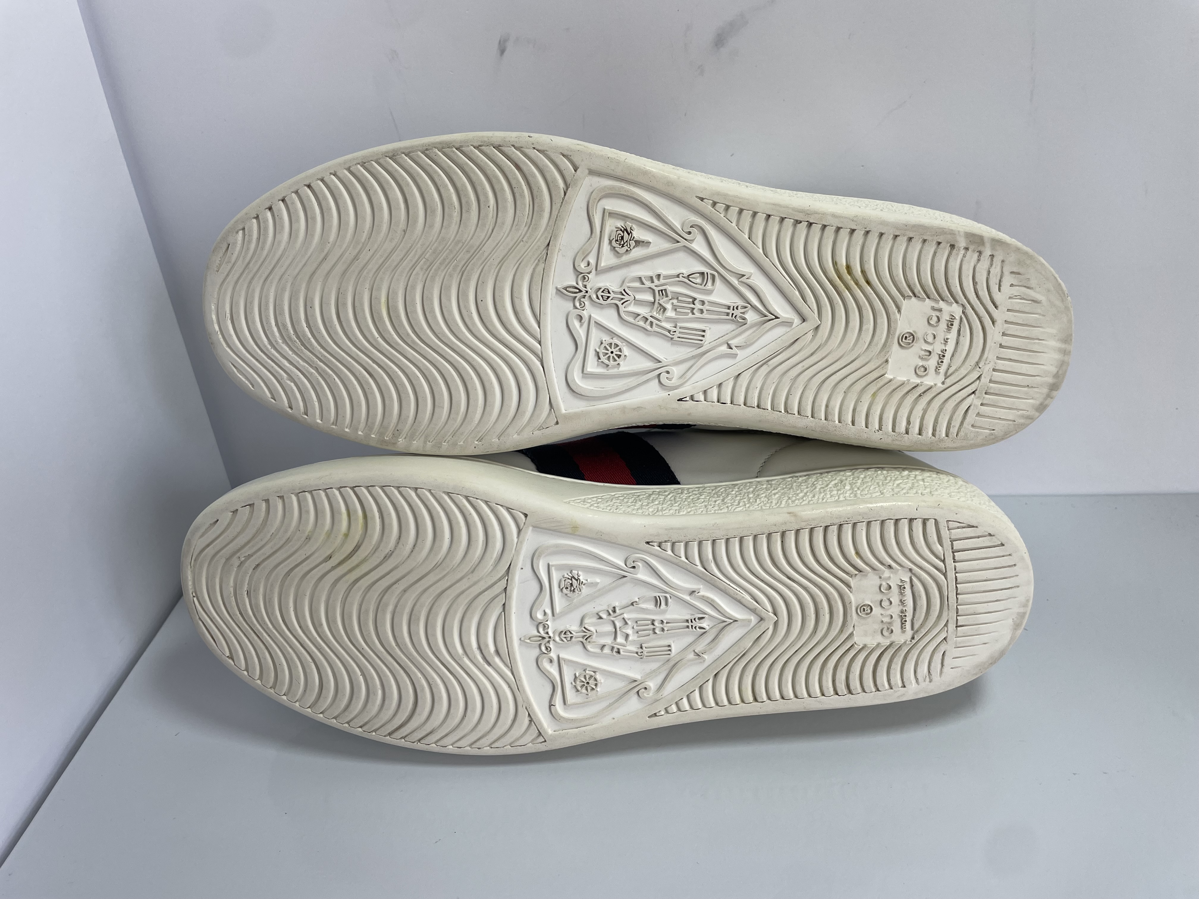 Luxury Gucci Ace Bee White photo 6
