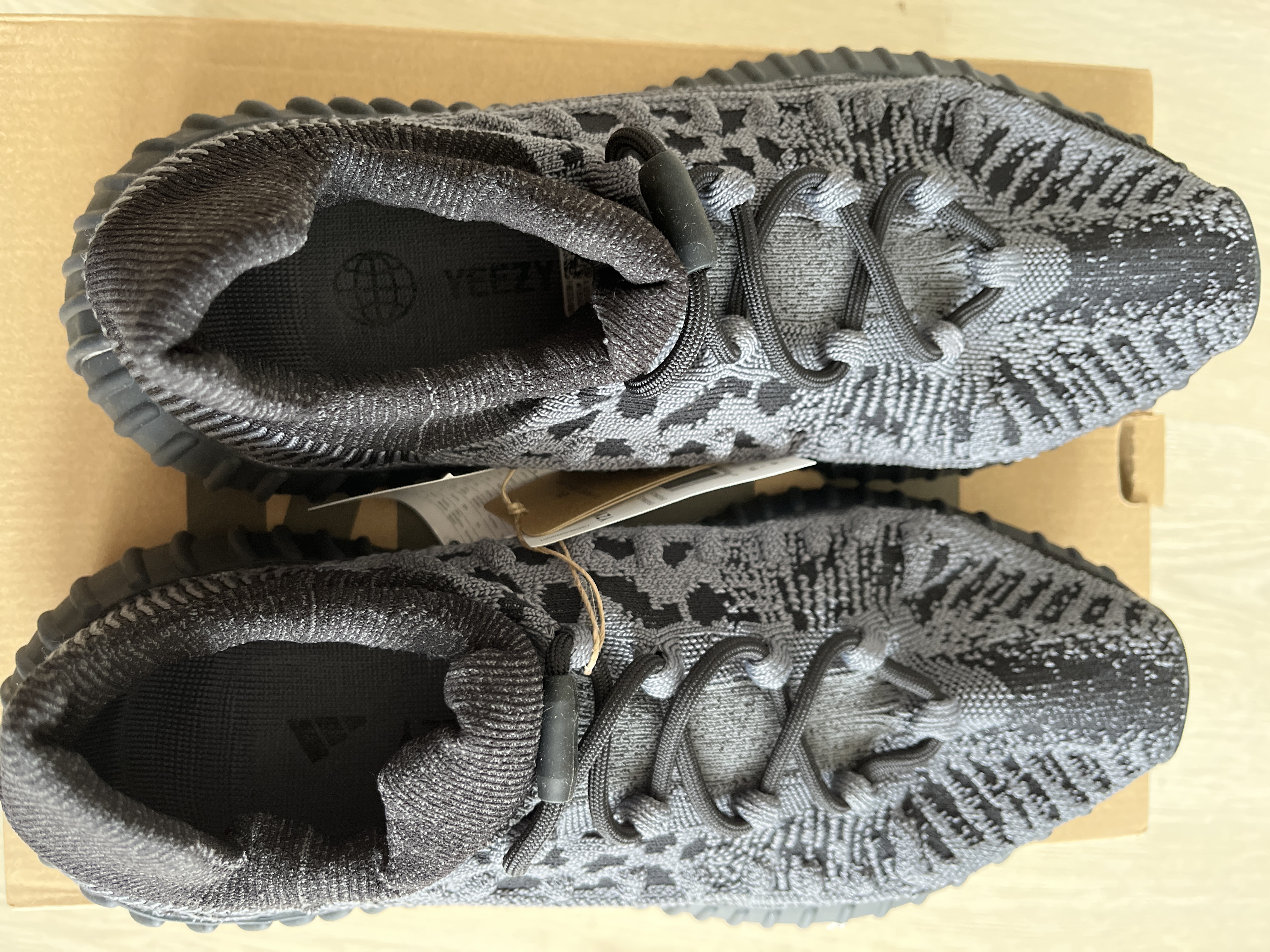 Yeezy Boost 350 V2 CMPCT 'Slate Onyx' photo 8