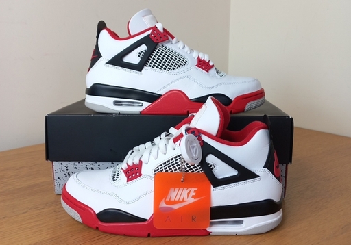 Air Jordan 4 Retro 'Fire Red' (2020)