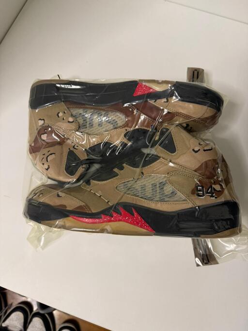 Air Jordan x Supreme 5 Retro Desert Camo (2015)