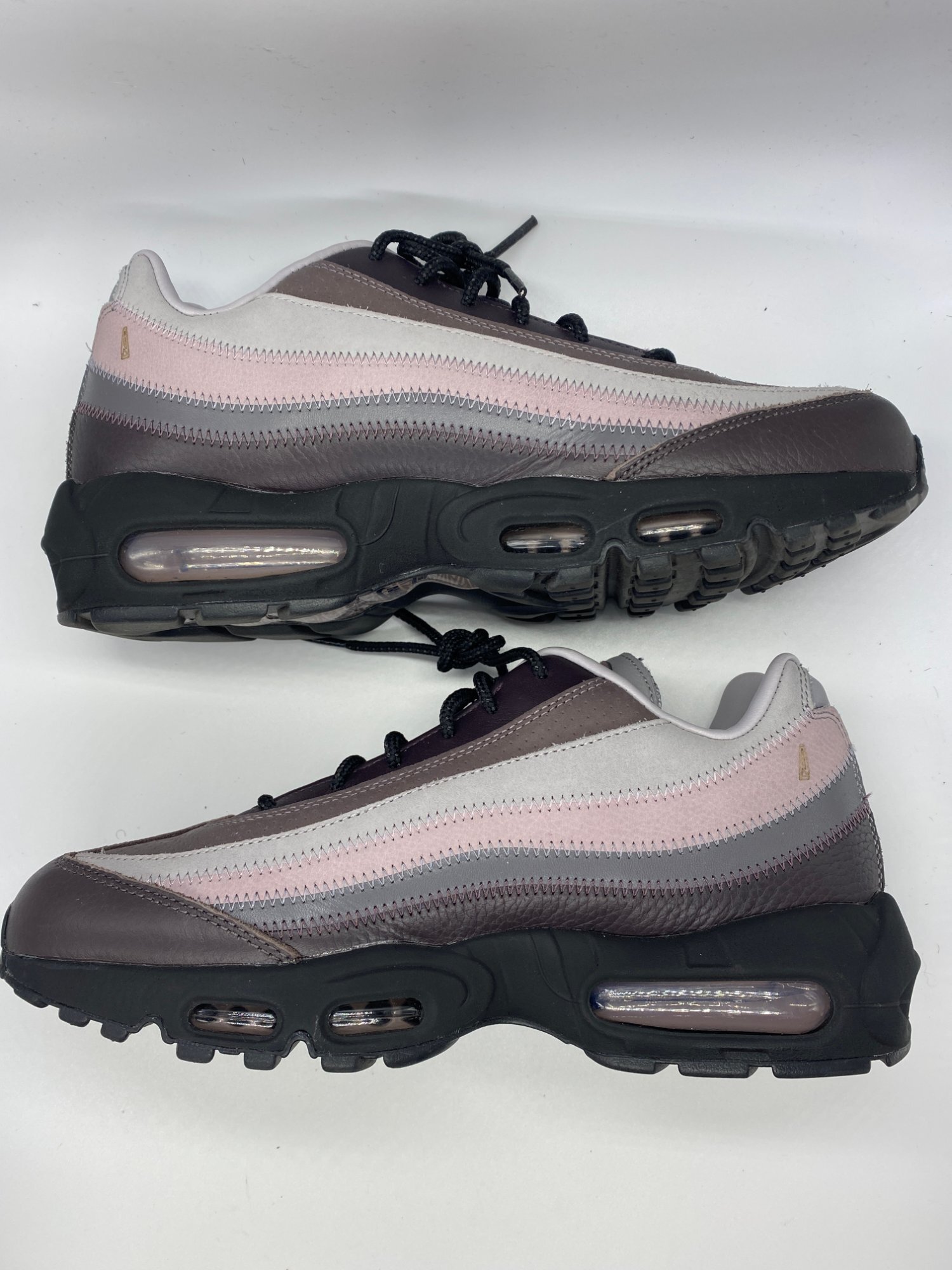 Nike x A Ma Maniére Air Max 95 'Dark Violet Ore' - W.Y.W.S. Pack (2024) photo 2
