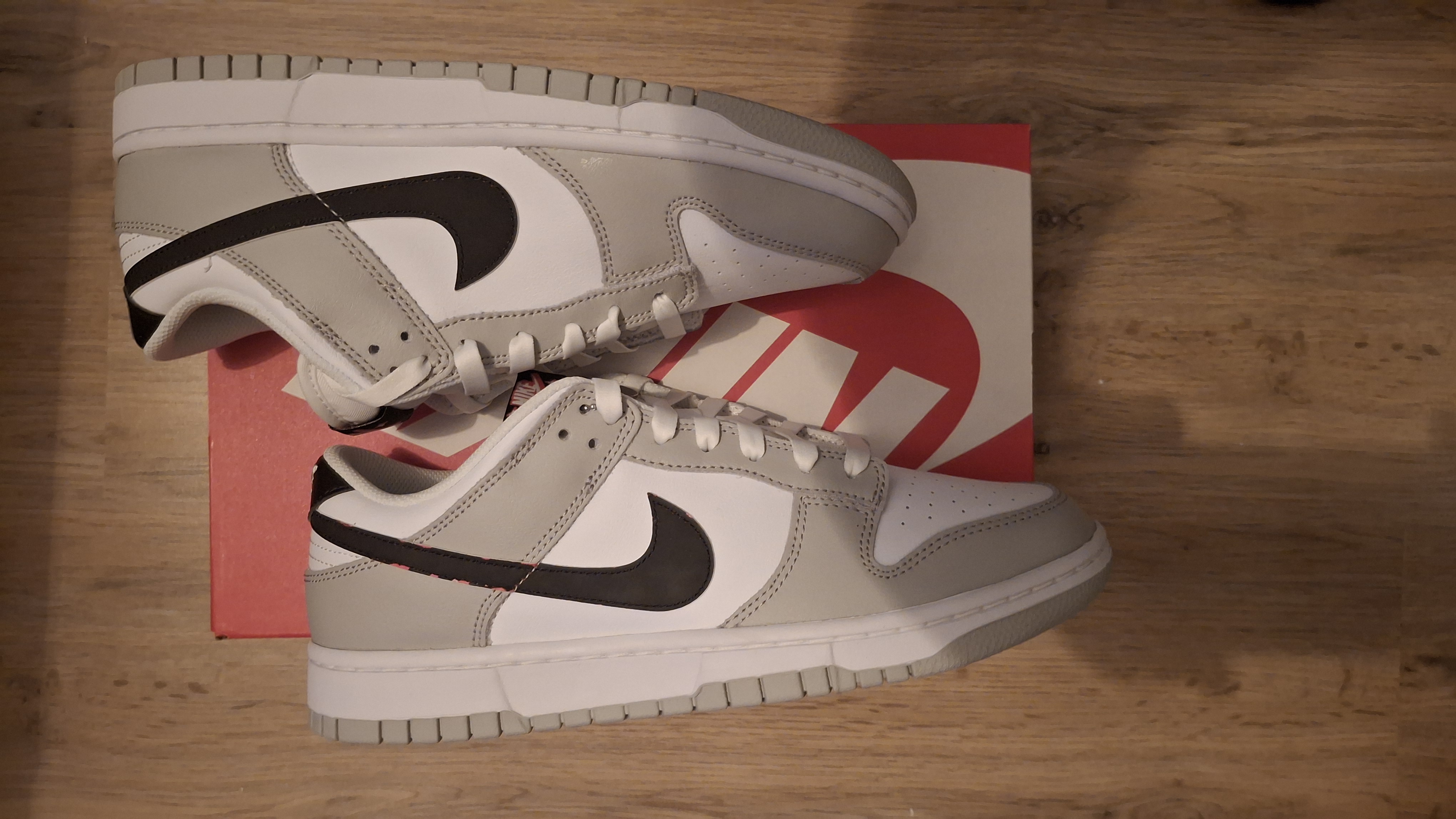 Nike Dunk Low SE 'Lottery Ivory Black' (2022) photo 1
