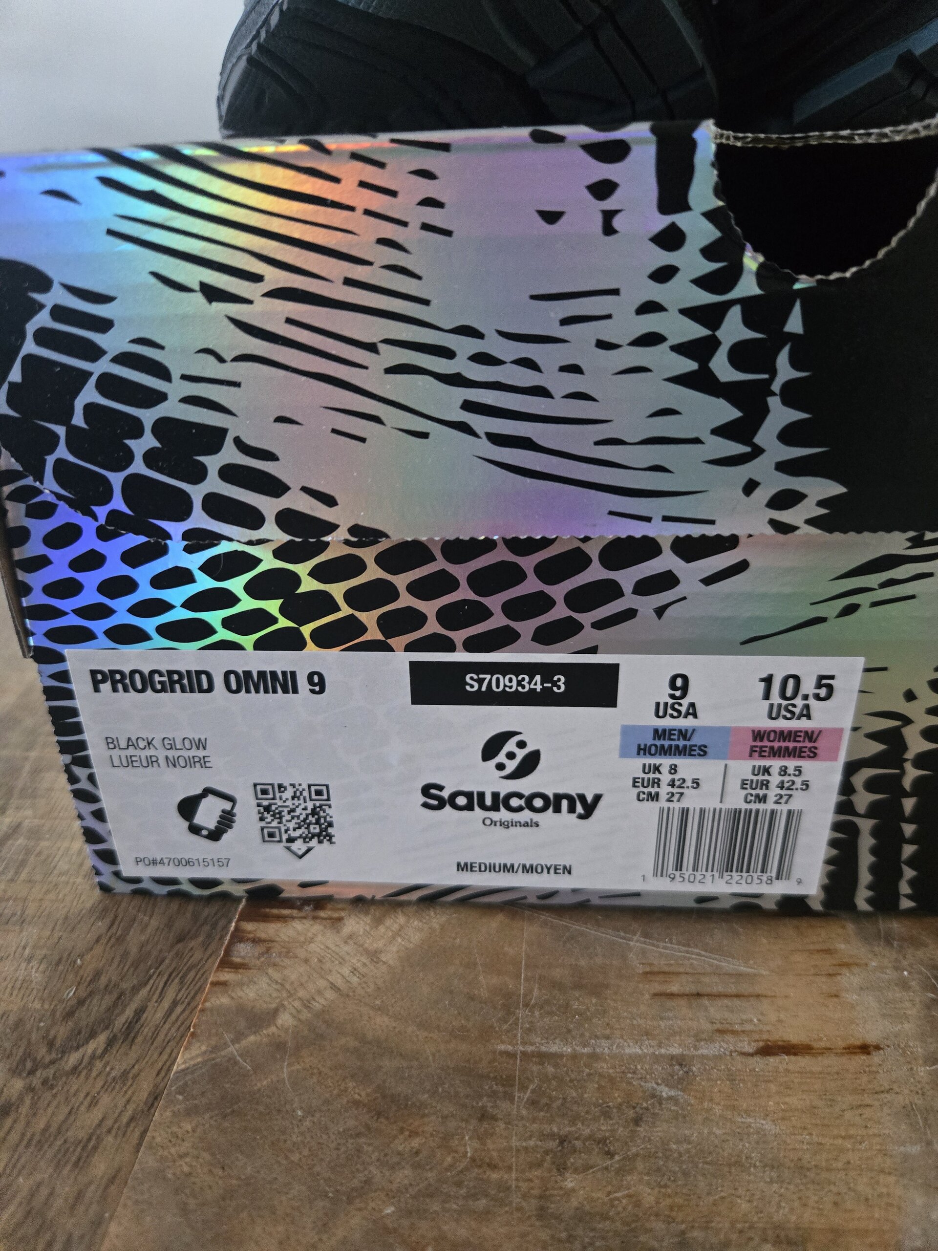 Saucony Progrid OMNI 9 'Black Glow' (2025) photo 6