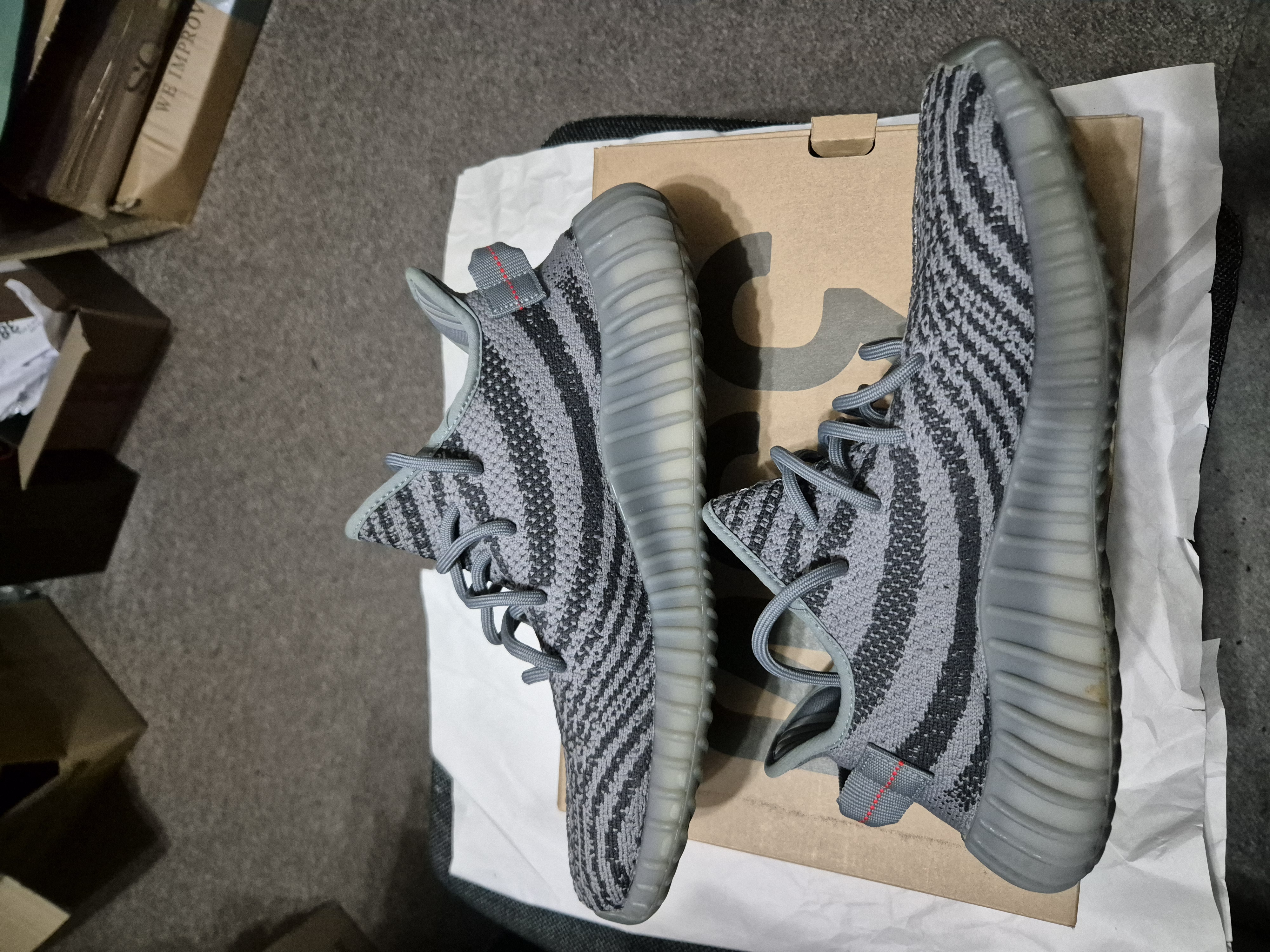Yeezy Boost 350 V2 'Beluga 2.0' (2017) photo 2