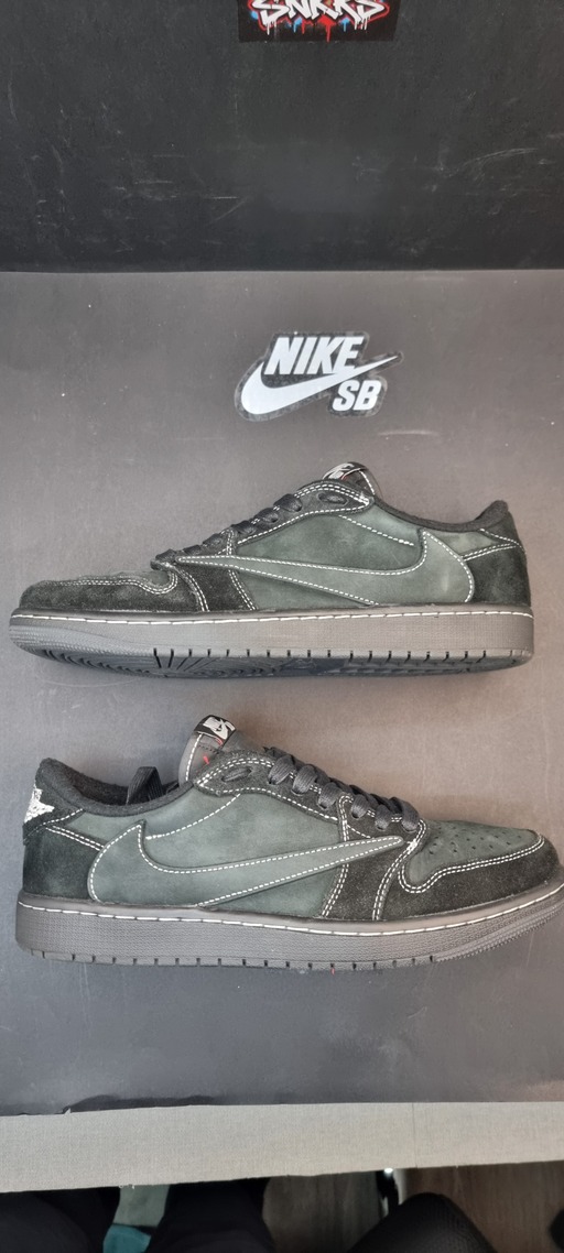 Air Jordan x Travis Scott 1 Low OG 'Black Phantom' (2022)