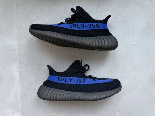 Yeezy Boost 350 V2 'Dazzling Blue' (2022)