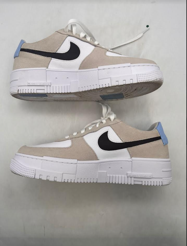 Nike WMNS Air Force 1 Pixel 'Desert Sand' (2021) photo 5