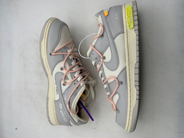 Nike x Off-White Dunk Low 'Lot 24' (2021) photo 3