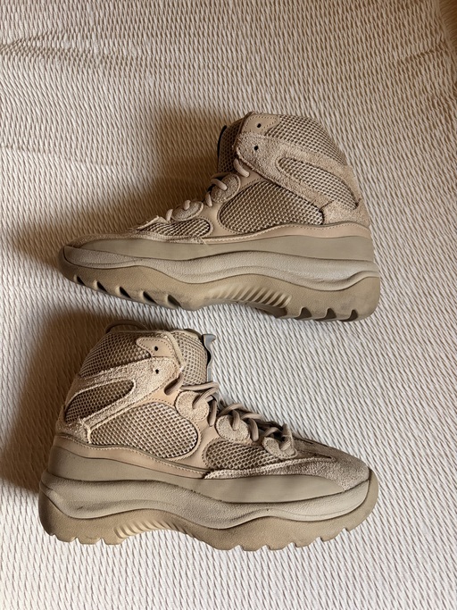 Yeezy Desert Boot Rock