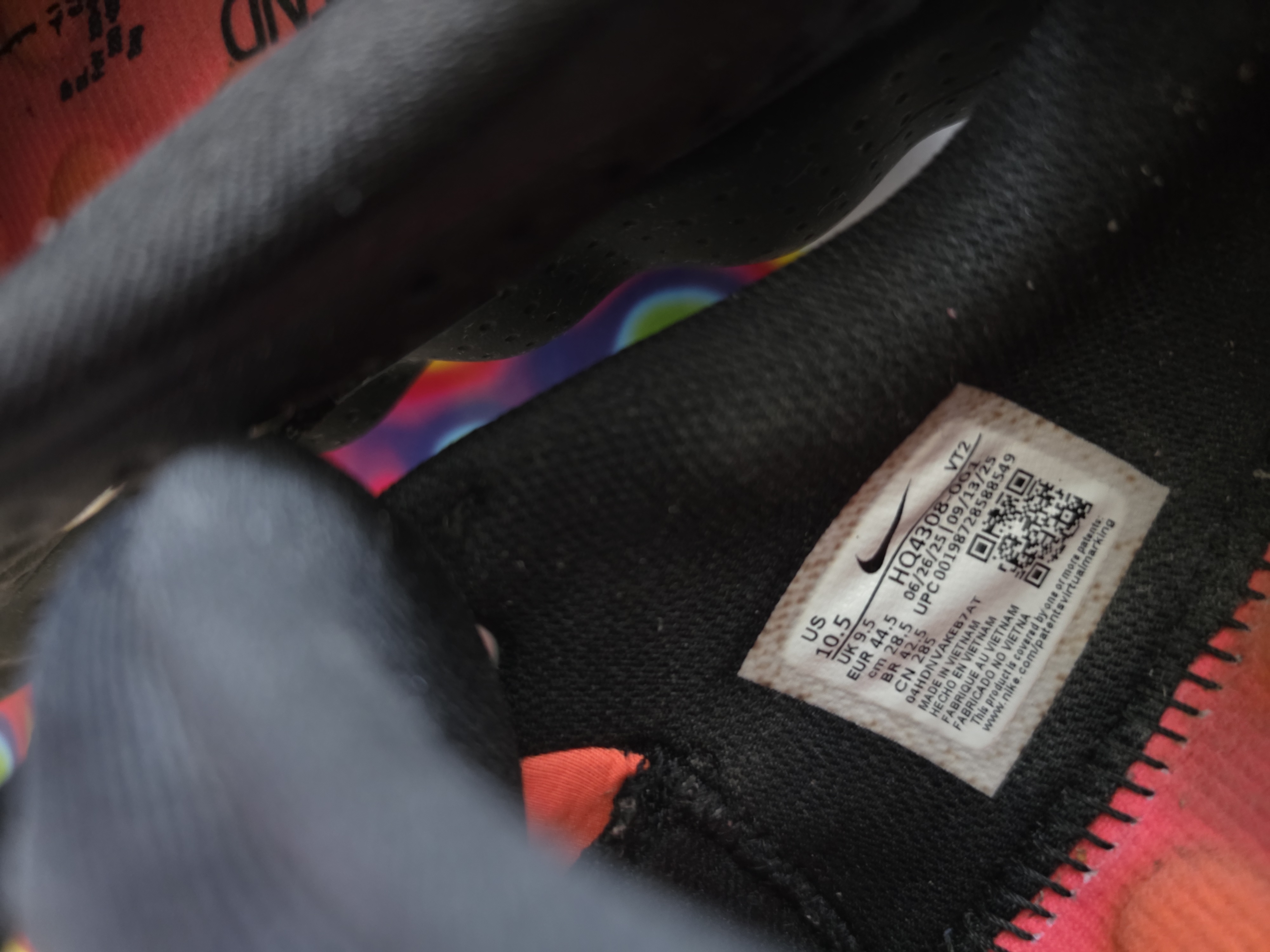 Nike Mind 002 'Black Hyper Crimson' (2026) photo 6