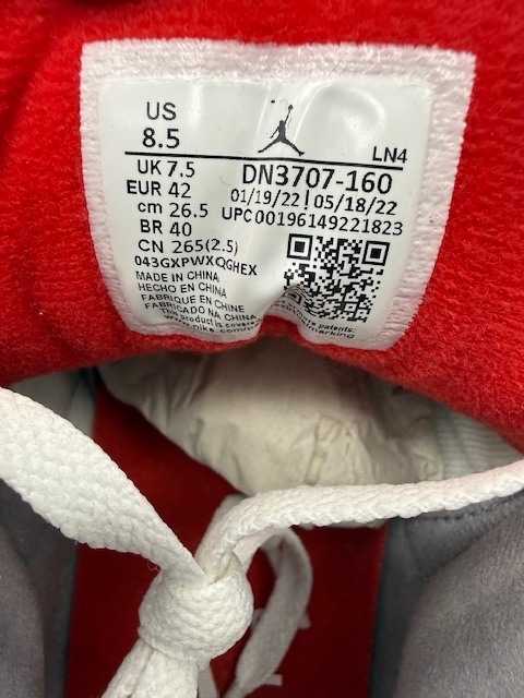 Air Jordan 3 OG 'Fire Red' (2022)