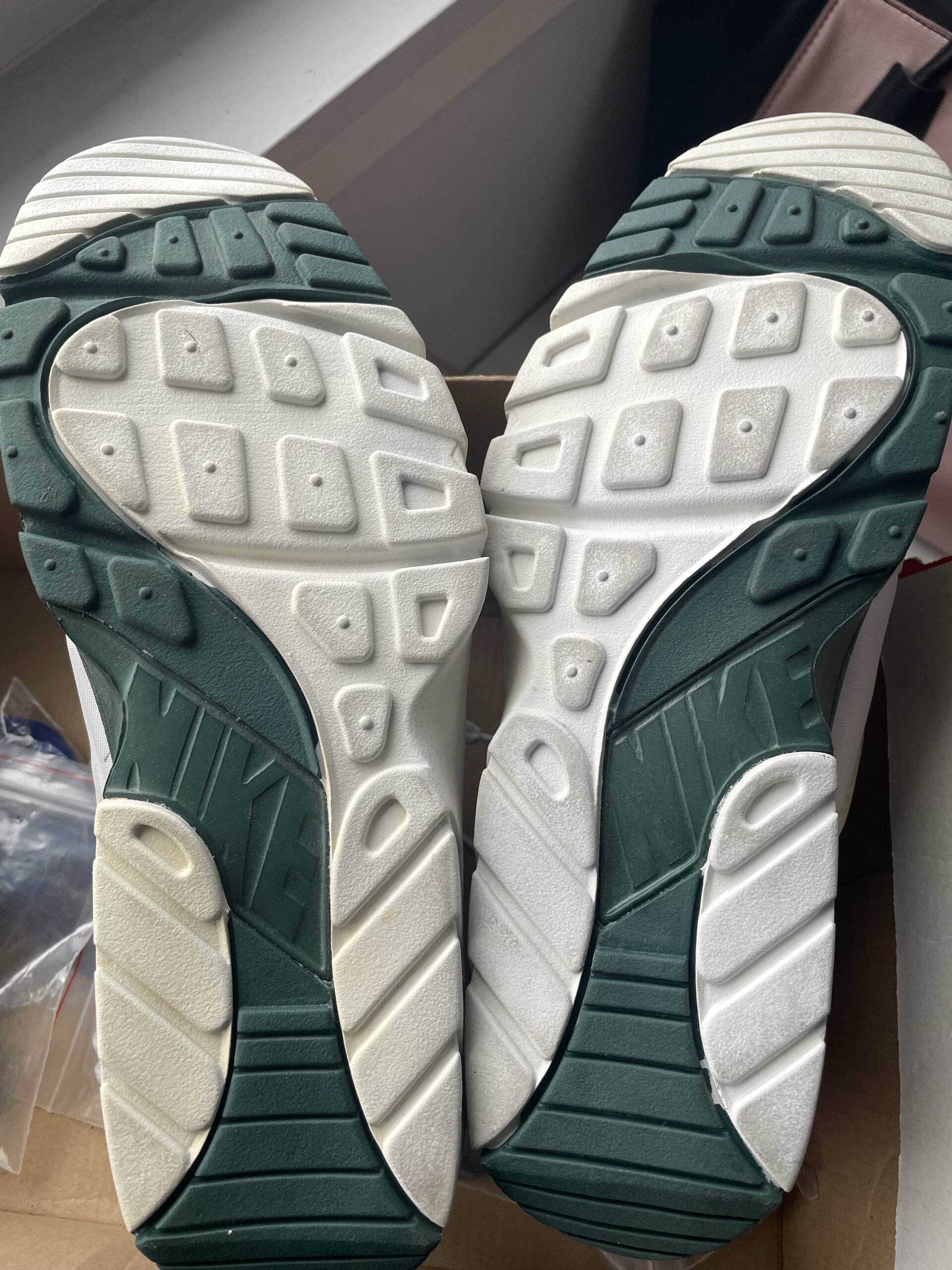 Nike Air Trainer Huarache Berry photo 4
