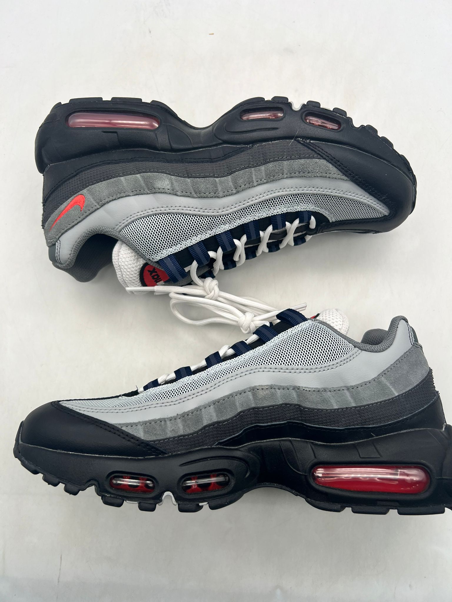Nike Air Max 95 Black Track Red (2023) photo 2
