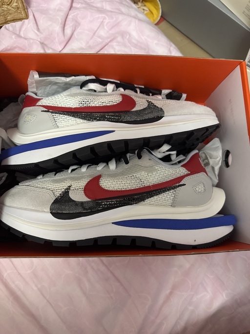 Nike x sacai Vaporwaffle 'Sail Sport Fuchsia' (2020)
