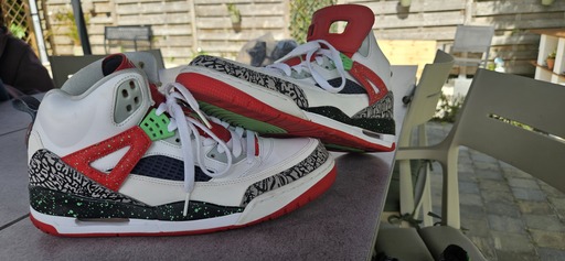 Air Jordan Spiz'ike 'Mars/Do You Know' (2010)