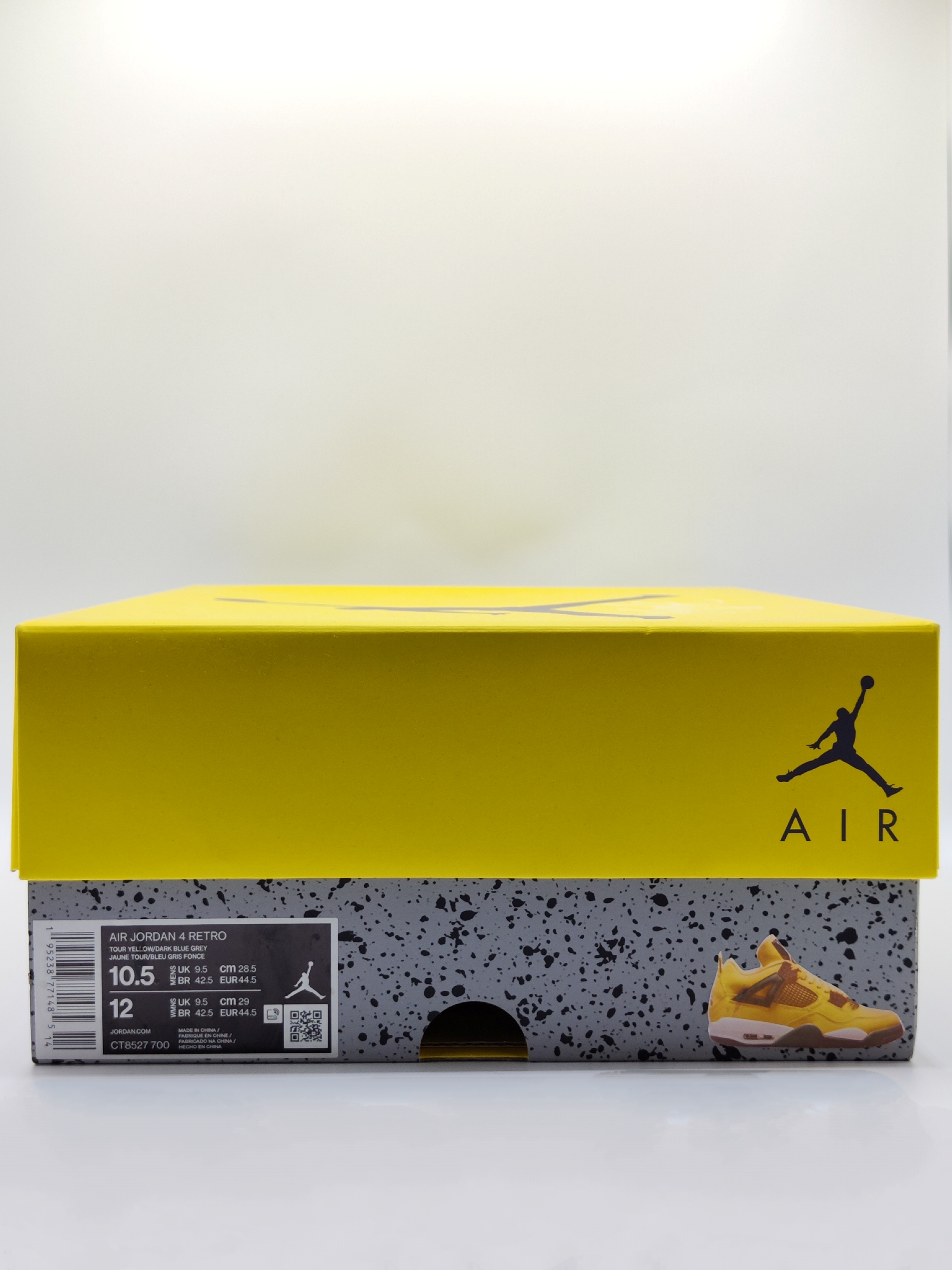 Air Jordan 4 Retro 'Lightning' (2021) photo 7
