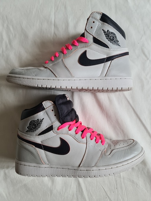 Air Jordan x Nike SB 1 Retro High OG 'NY to Paris' (2019)