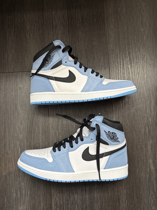Air Jordan 1 Retro High 'White University Blue' (2021)