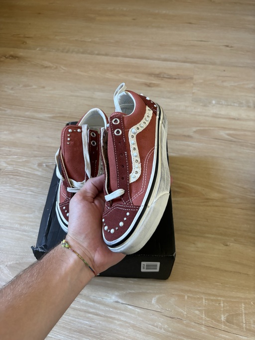 Vans Premium Old Skool 'Red' – Pearlised Pack (2026)