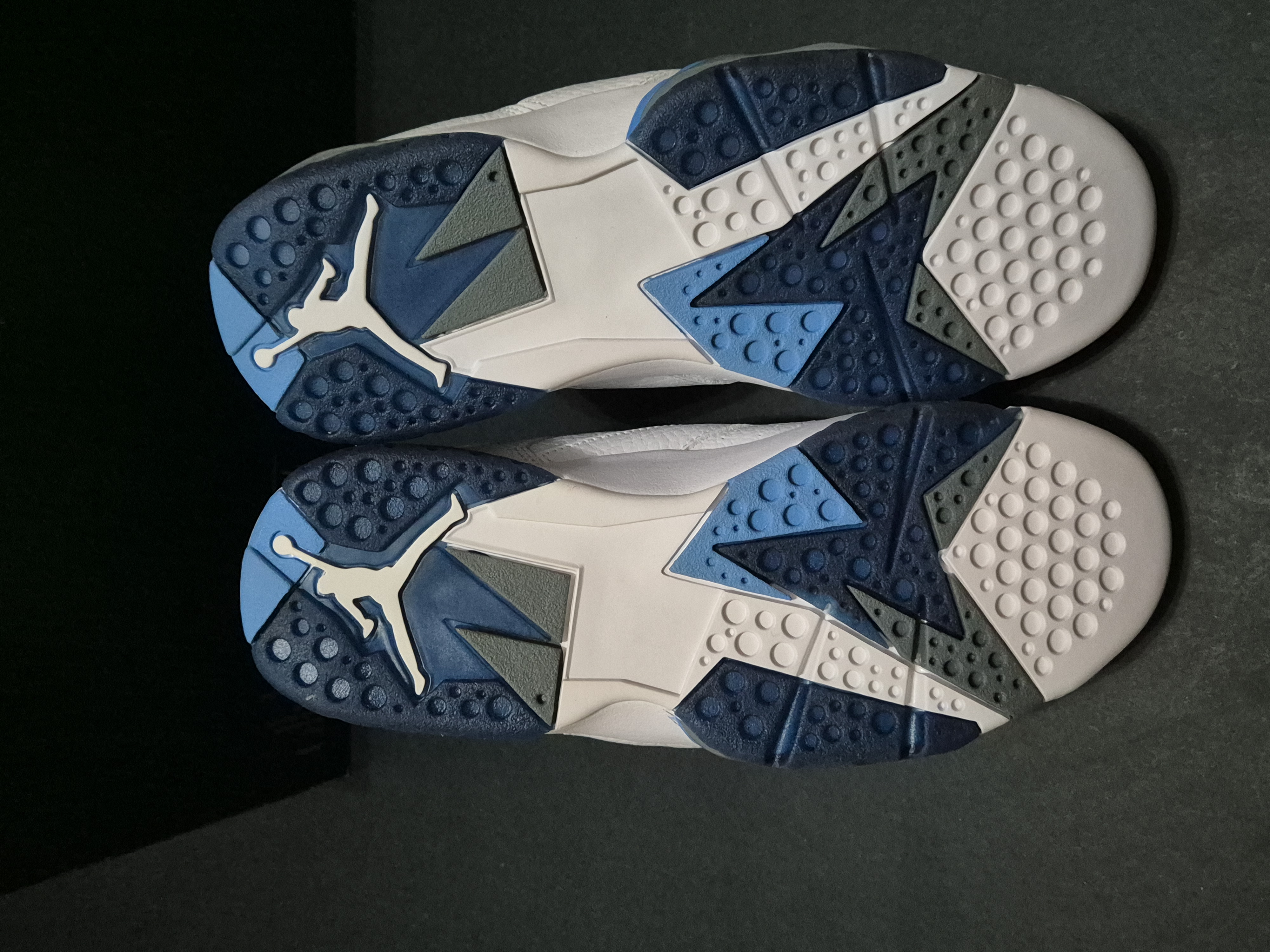 Air Jordan 7 Retro 'French Blue' (2015) photo 5