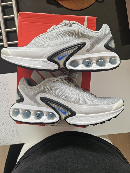 Nike Air Max DN 'Pure Platinum' (2024)