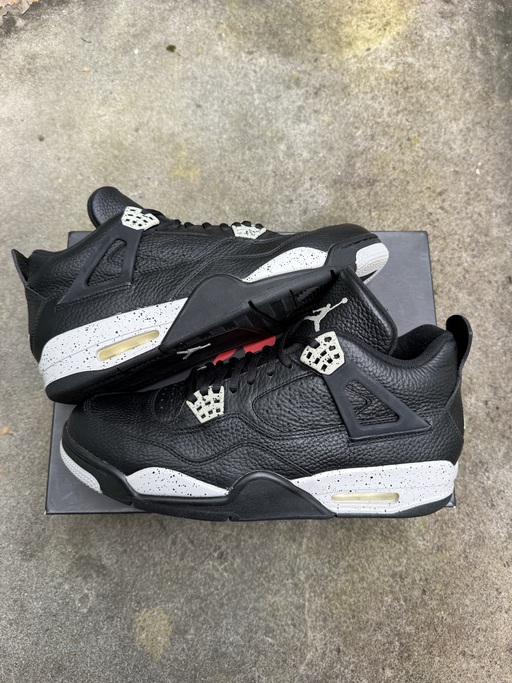 Air Jordan 4 Retro Oreo (2015)