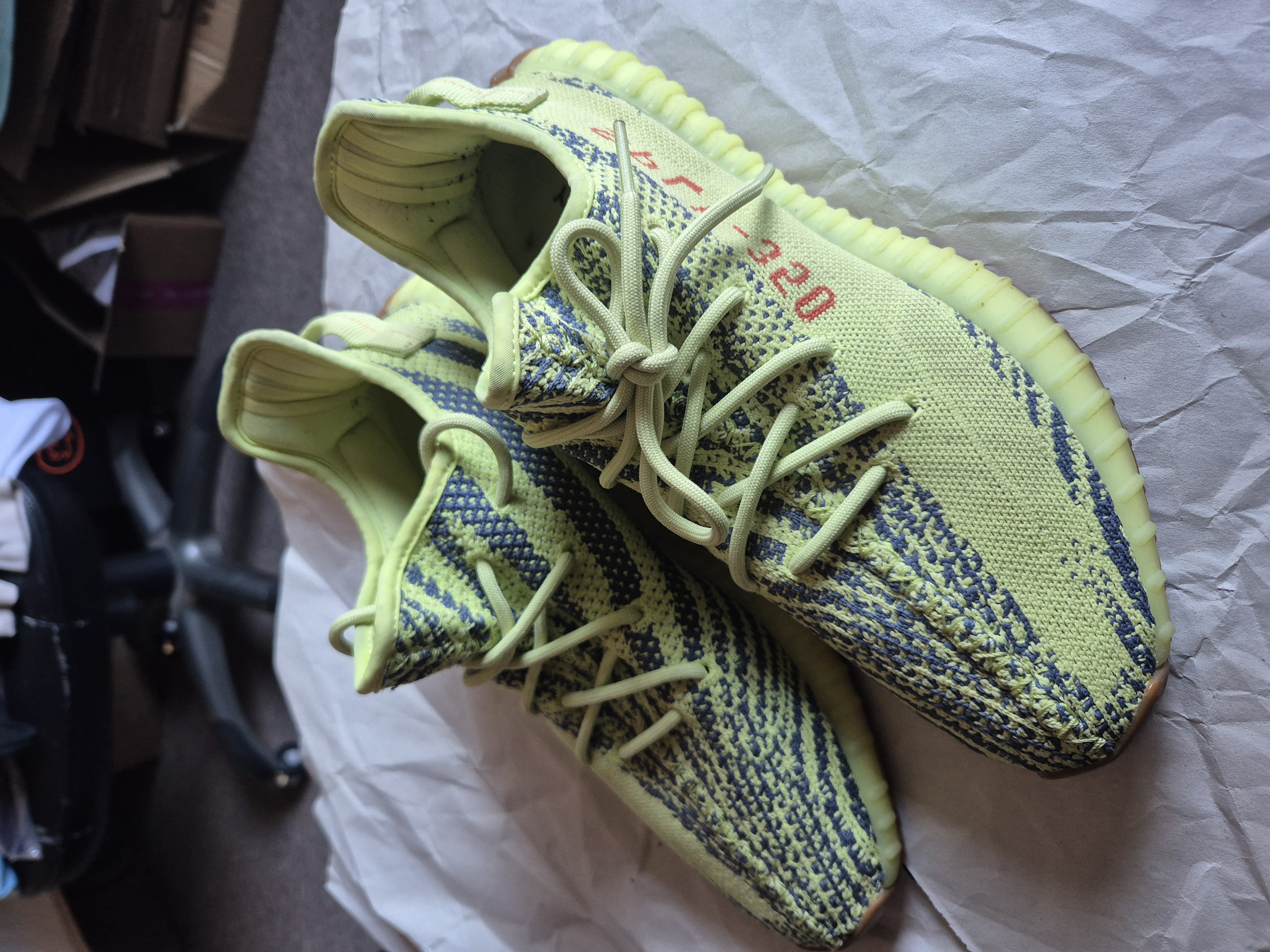 Yeezy Boost 350 V2 'Semi Frozen Yellow' photo 7