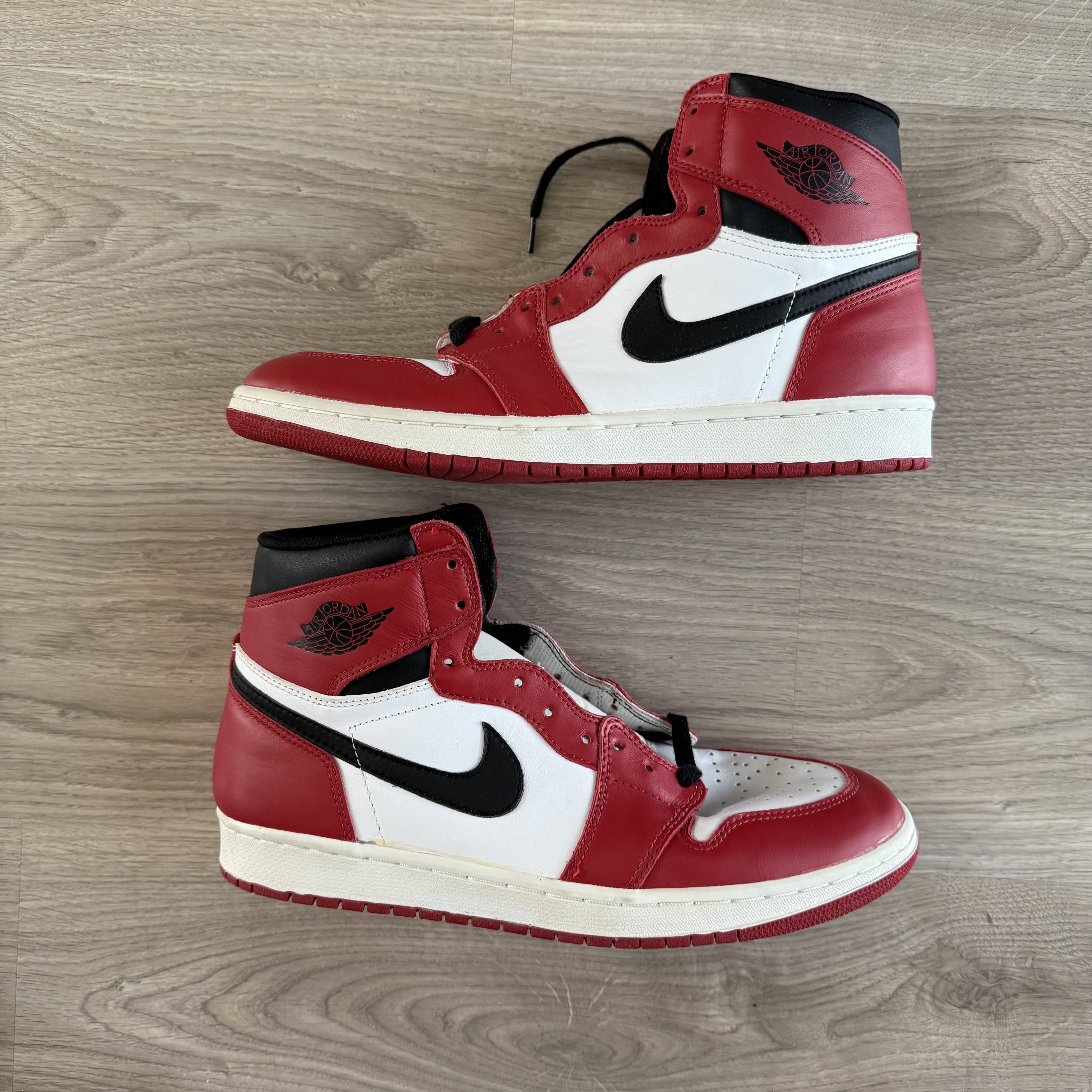 Air Jordan 1 Retro Chicago (1994) photo 1
