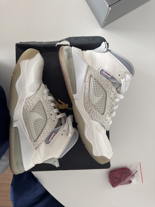 Air Jordan Mars 270 'Past, Present, Future' (Sneakersnstuff SNS Exclusive) (2019)