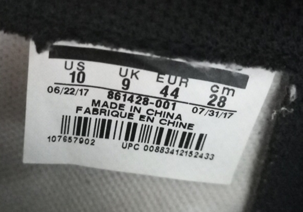 Air Jordan Jordan 1 Retro High Gold Top 3 Complex Con photo 6