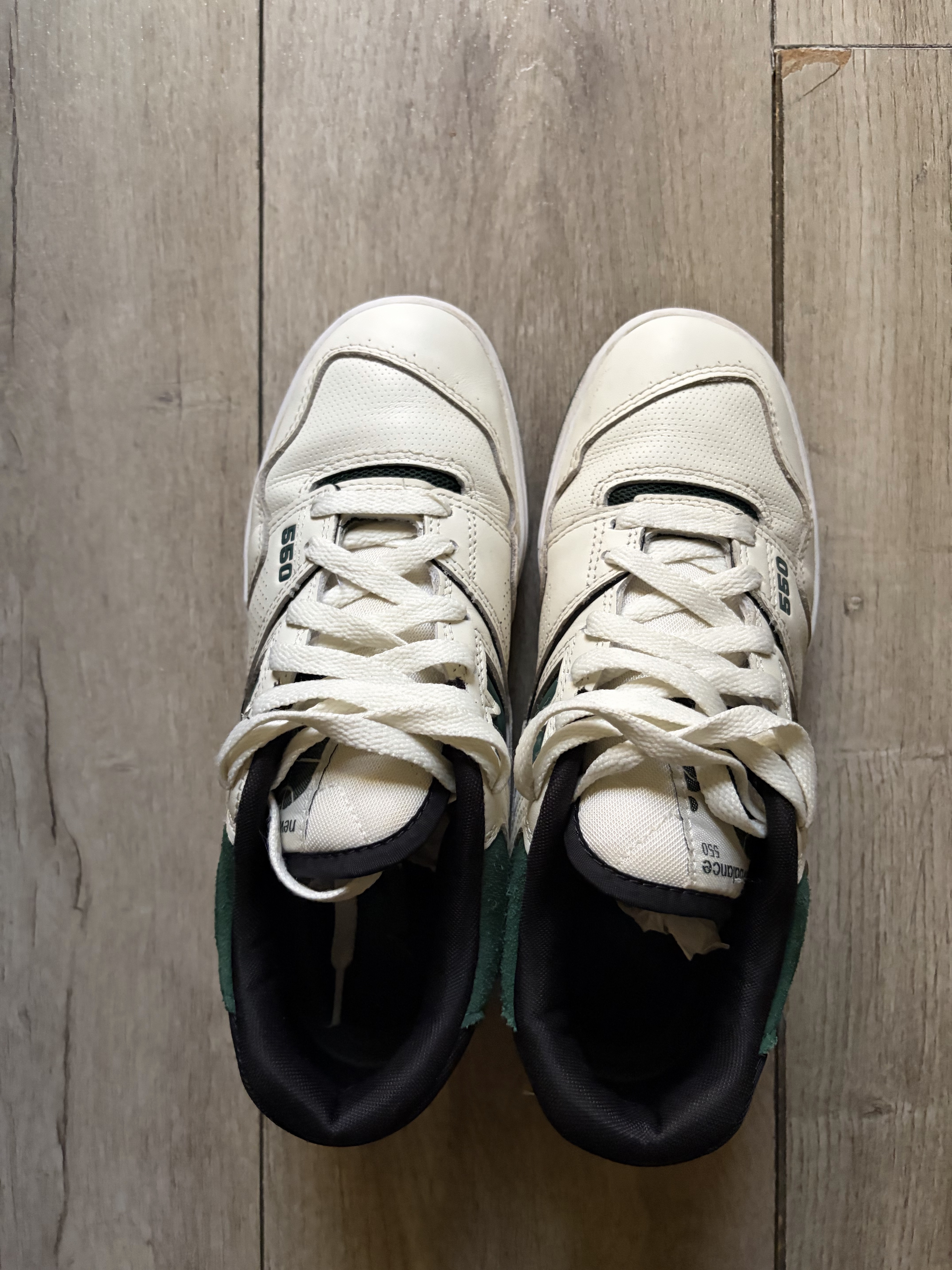 New Balance 550 Sea Salt Pine Green (2023) photo 3