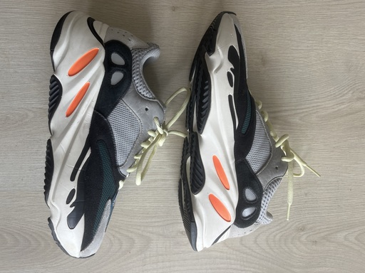 Yeezy Boost 700 'Wave Runner'