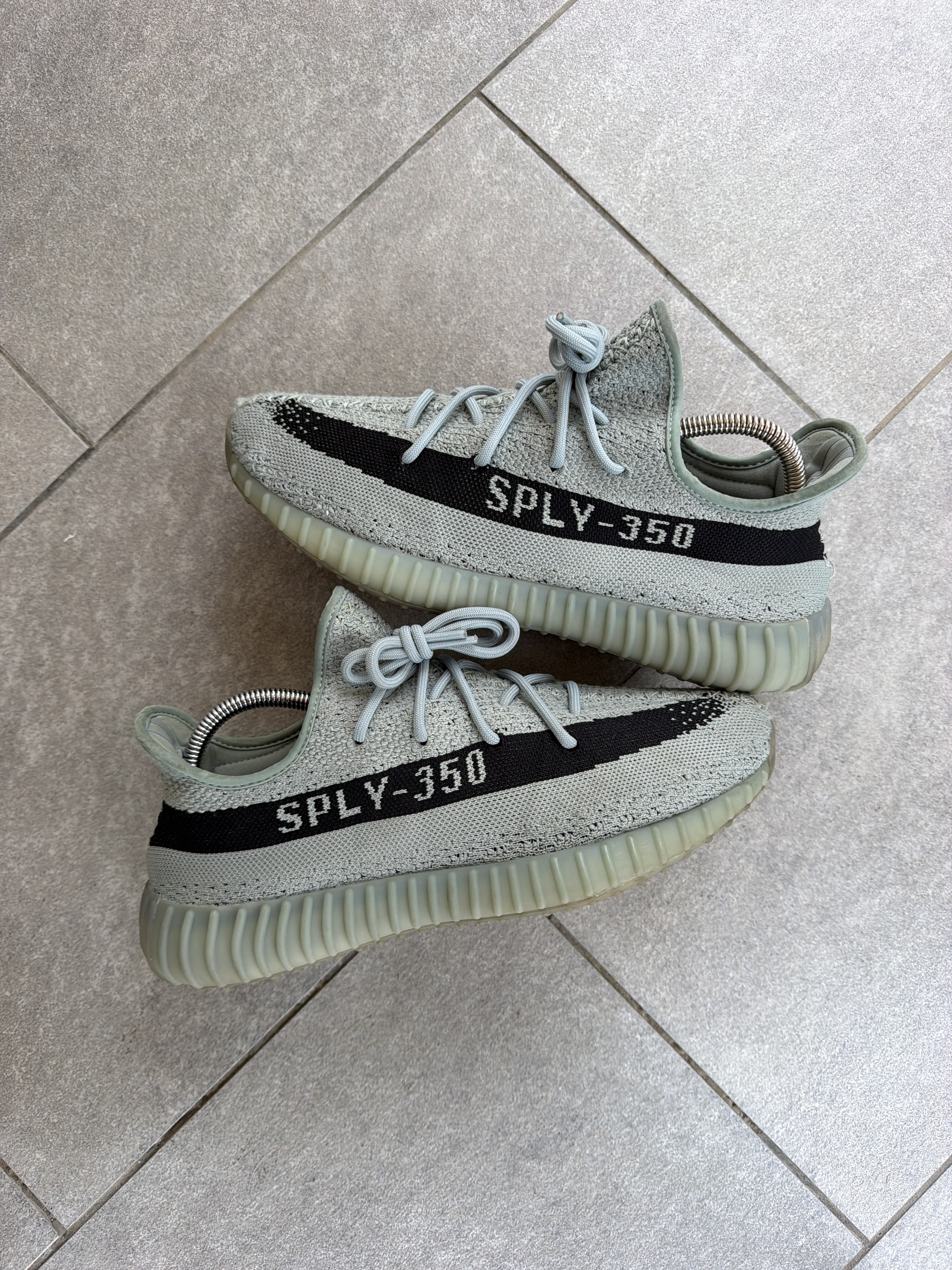 Yeezy Boost 350 V2 'Salt' photo 1