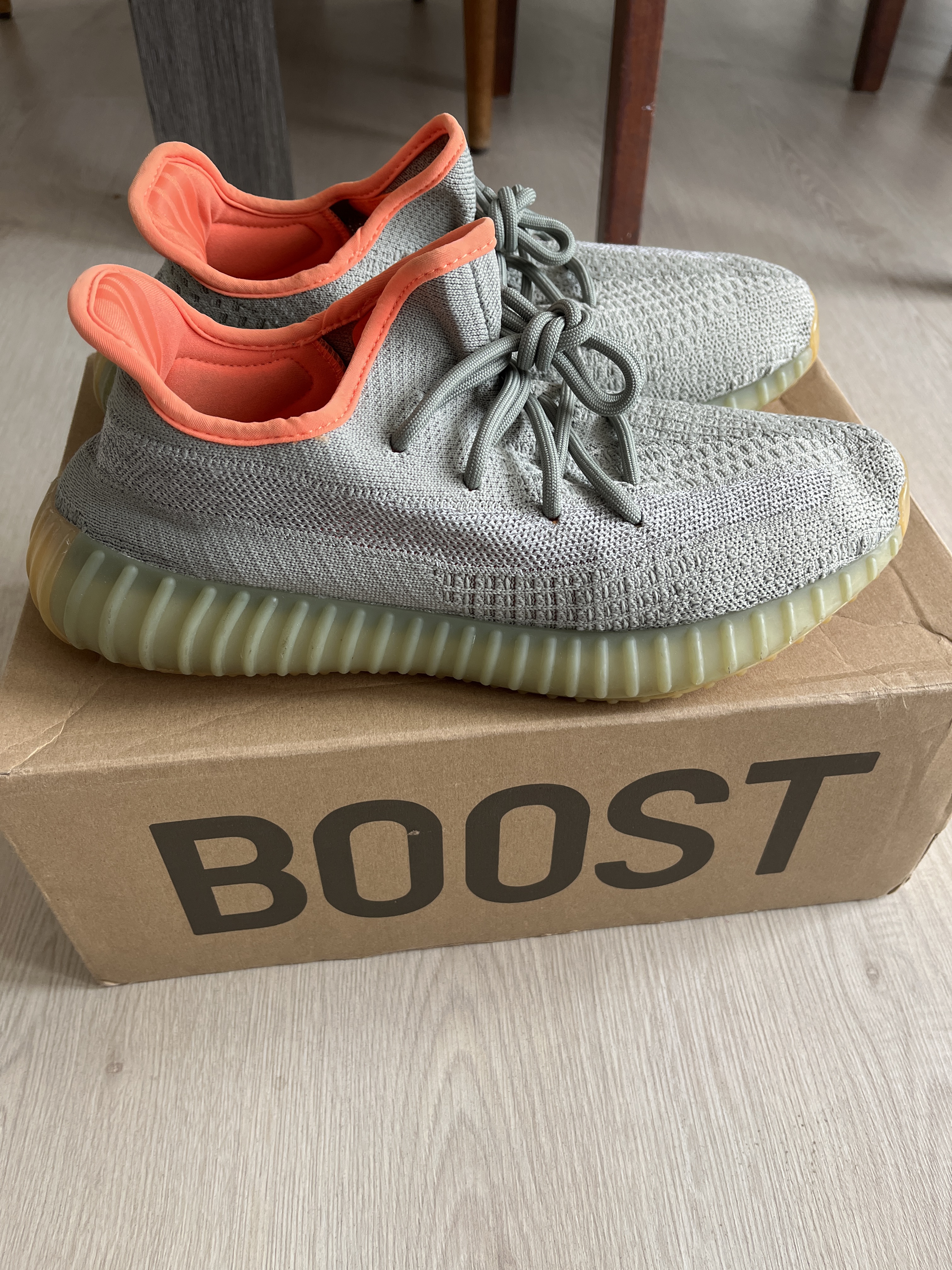 Yeezy Boost 350 V2 'Desert Sage' (2020) photo 9