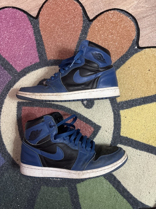 Air Jordan 1 Retro High OG 'Dark Marina Blue' (2022)