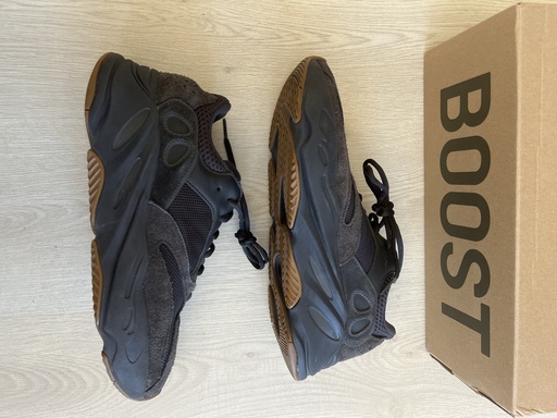 Yeezy Boost 700 'Utility Black'