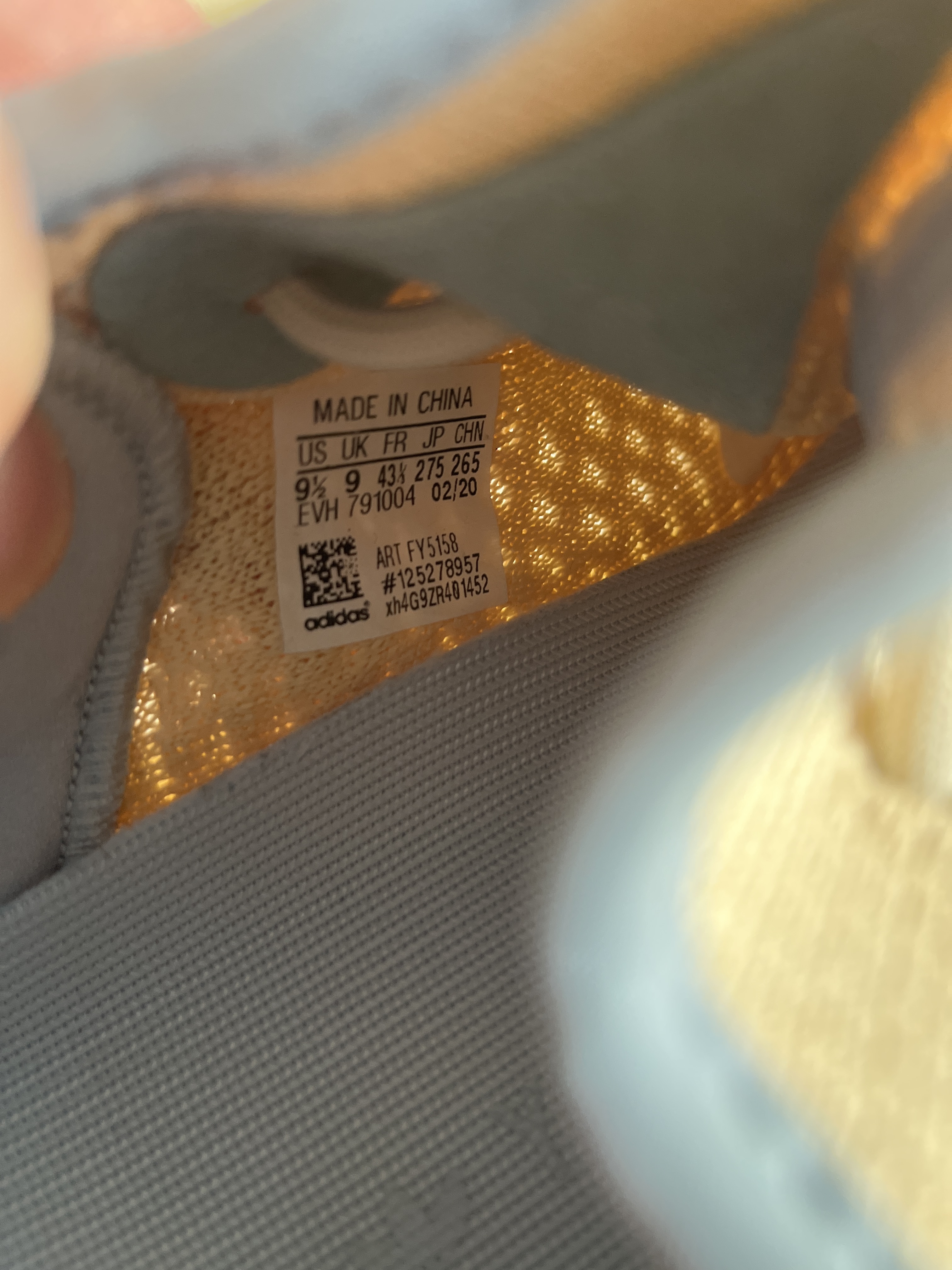 Yeezy Boost 350 V2 'Linen' (2020) photo 6