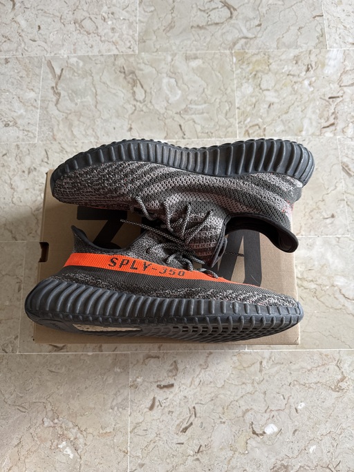 Yeezy Boost 350 V2 'Carbon Beluga'