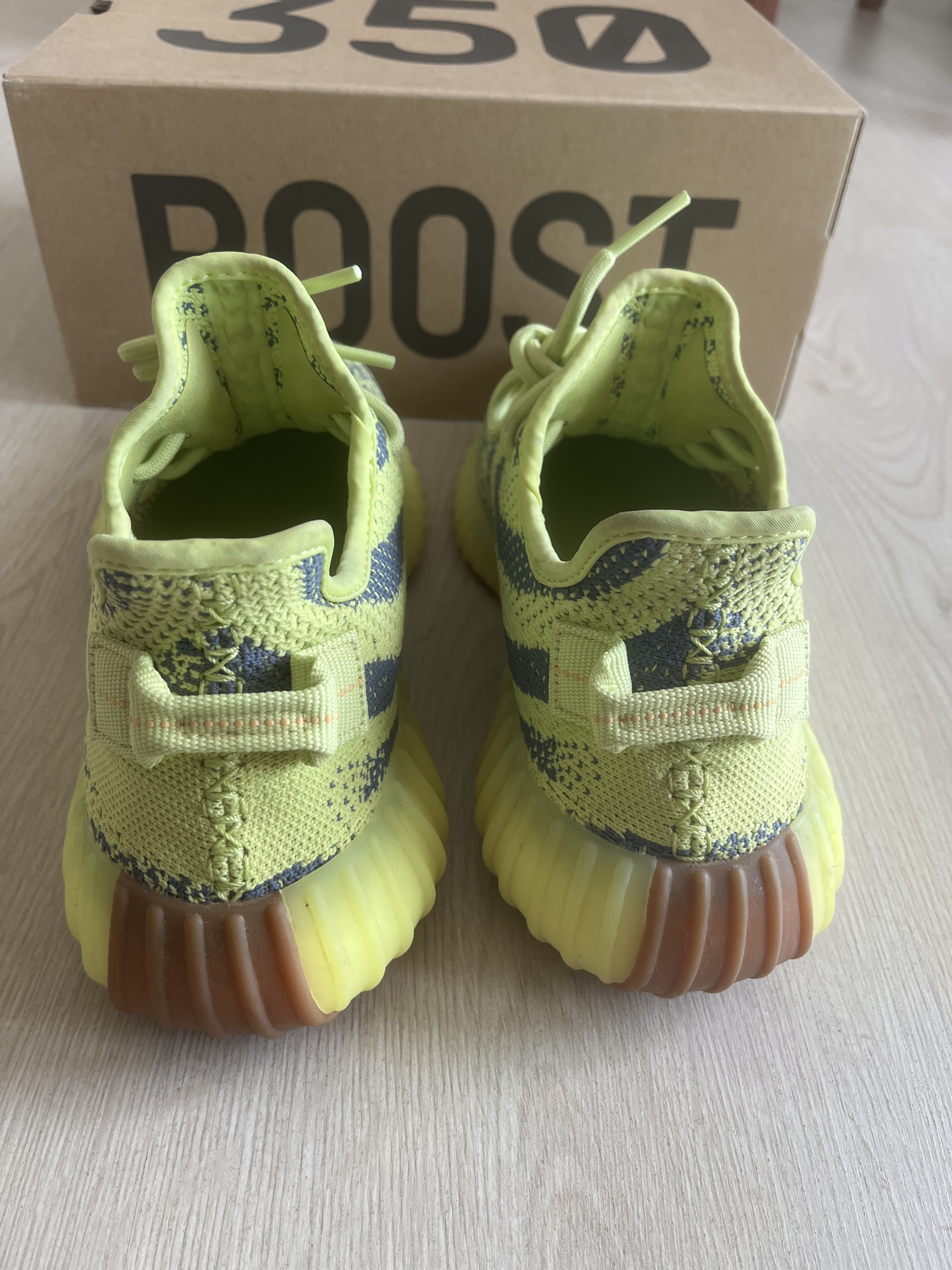 Yeezy Boost 350 V2 'Semi Frozen Yellow' photo 4