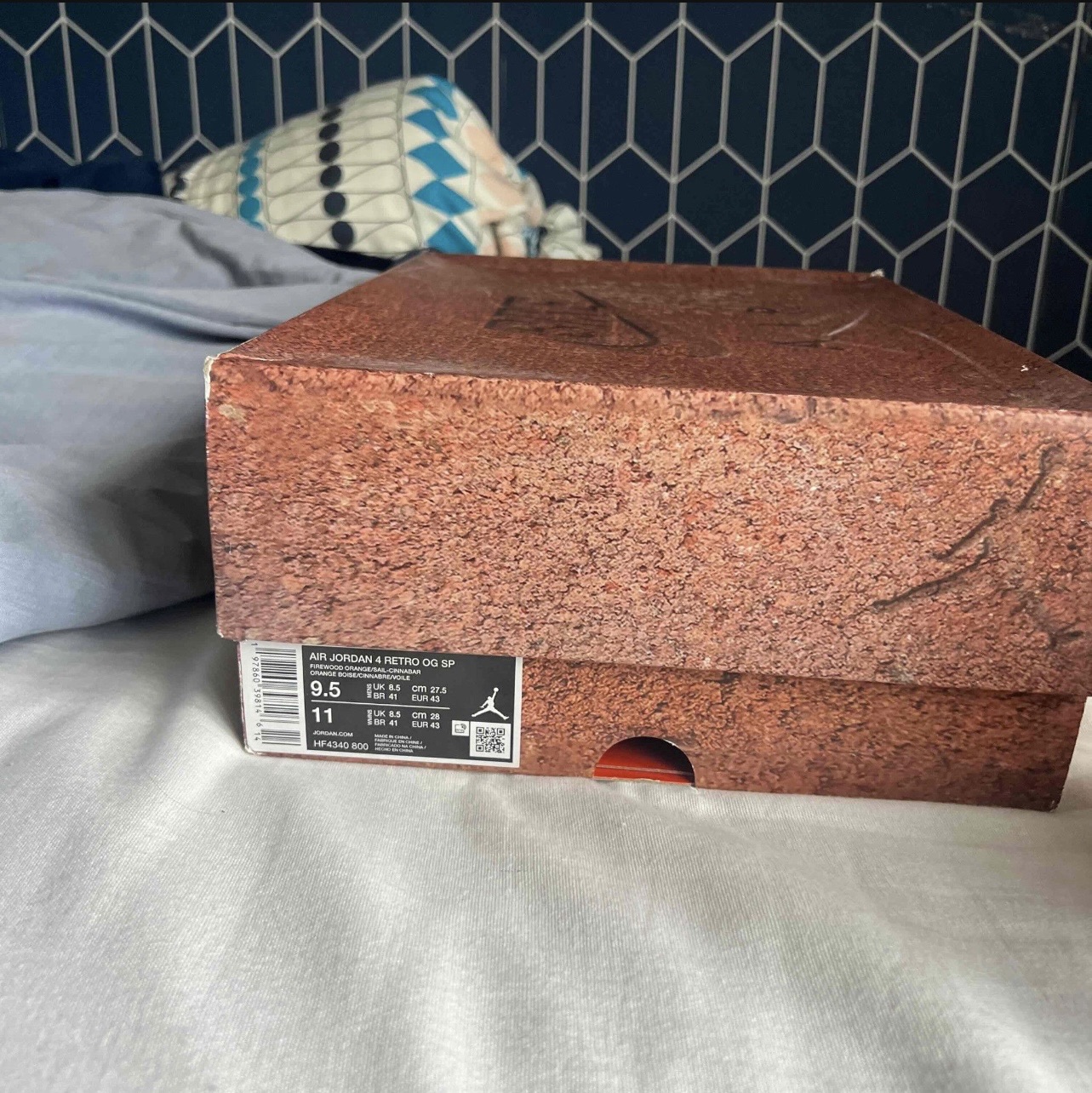Air Jordan x Nigel Sylvester 4 OG 'Brick By Brick' (2025) photo 7