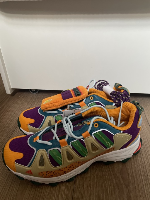 Adidas x Sean Wotherspoon x Disney Superturf Adventure Jiminy Cricket (2021)